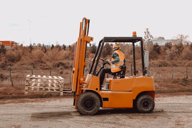 20 Ton Forklift Rental